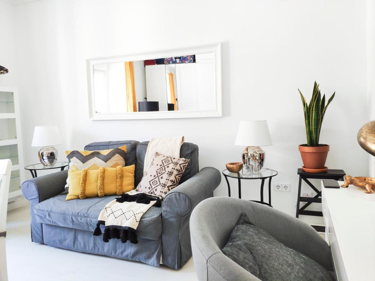Your Best Experience In Old Madrid - Sol Apartman Kültér fotó
