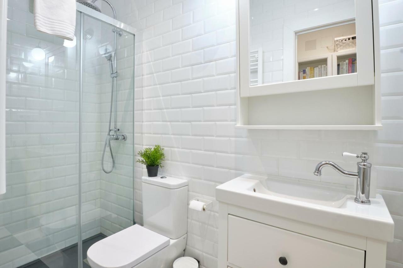 Your Best Experience In Old Madrid - Sol Apartman Kültér fotó
