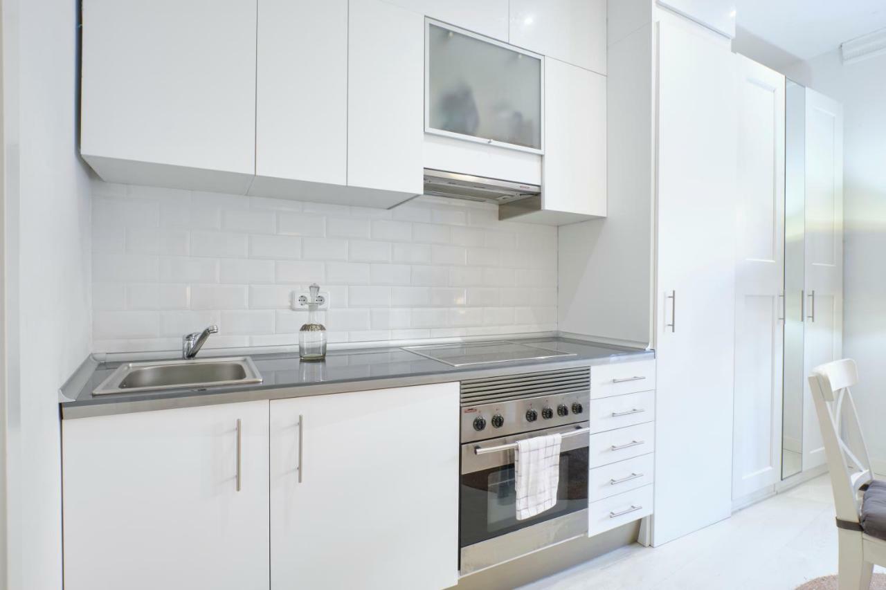 Your Best Experience In Old Madrid - Sol Apartman Kültér fotó